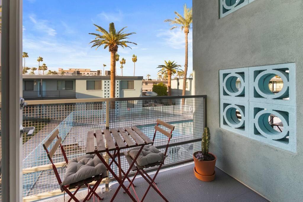 סקוטסדייל Micro Studio With Balcony & Pool View - Walk To Ot מראה חיצוני תמונה